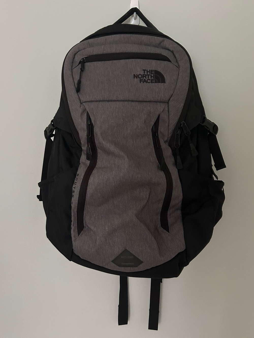 The North Face Router Transit daypack back pack (NWOT)